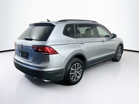 Used 2021 Volkswagen Tiguan S FWD image 9