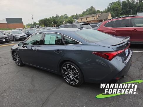 Used 2019 Toyota Avalon XSE w/ All Weather Liner Package FWD image 5
