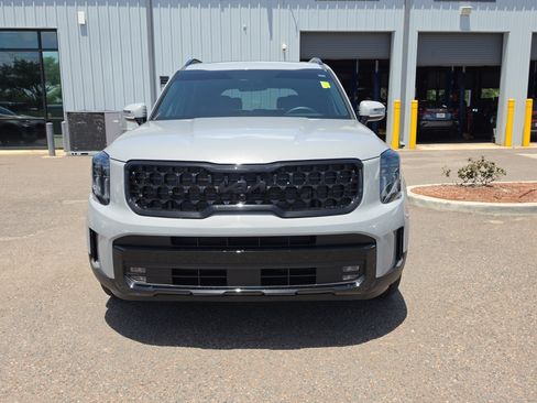 Certified 2025 Kia Telluride SX X-Line AWD/4WD image 3