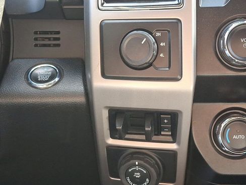 Used 2021 Ford F350 Lariat w/ Lariat Ultimate Package image 26