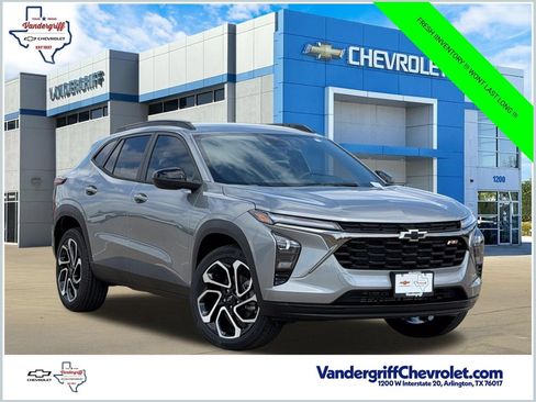 New 2026 Chevrolet Trax RS w/ Driver Confidence Package FWD image 1