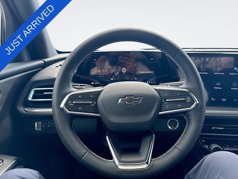 New 2026 Chevrolet Traverse LT w/ Midnight/Sport Edition FWD image 14