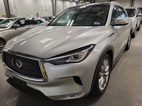 Used 2019 INFINITI QX50 Essential w/ Proactive Package image 1