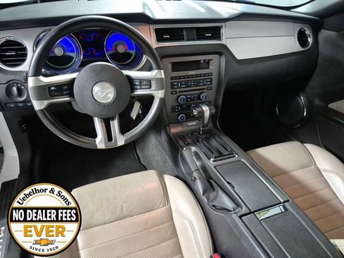 Used 2012 Ford Mustang Premium RWD image 10
