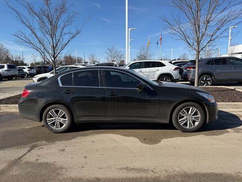 Used 2013 INFINITI G37 x w/ Premium Pkg image 3
