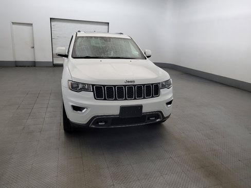 Used 2018 Jeep Grand Cherokee Limited AWD/4WD image 14