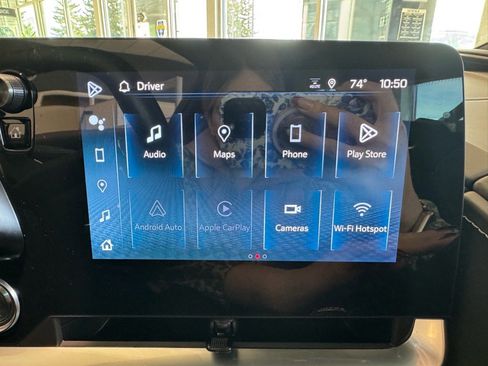 Used 2024 Chevrolet Corvette Stingray Coupe w/ Z51 Performance Package image 23