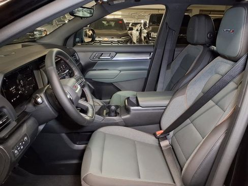 New 2026 GMC Terrain AT4 AWD/4WD image 14