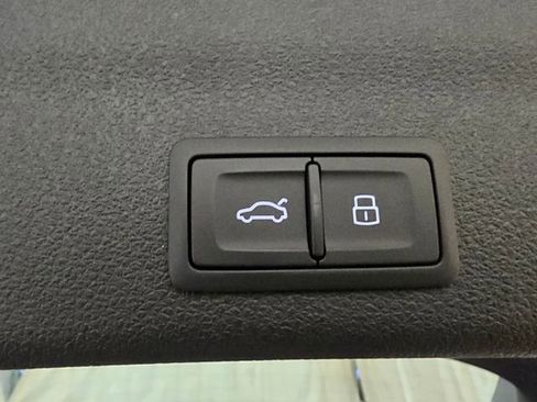 New 2026 Audi A6 Premium Plus image 36