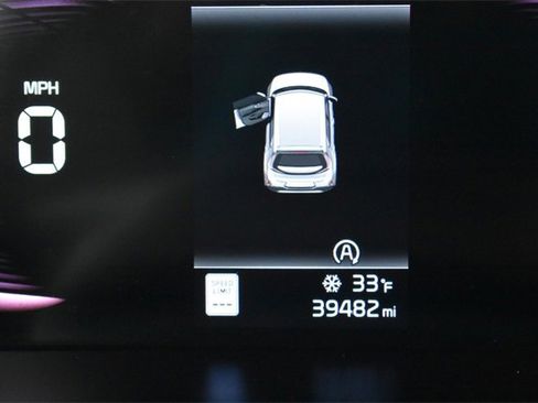 Used 2023 Kia Soul GT-Line image 25