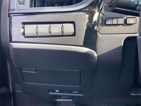 New 2025 Lexus ES 350 Ultra Luxury image 19