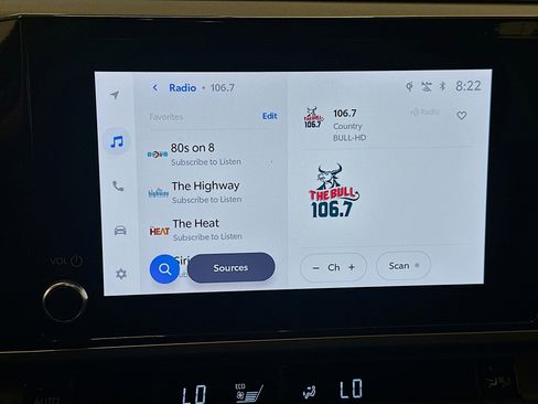 Used 2025 Toyota Camry SE image 21