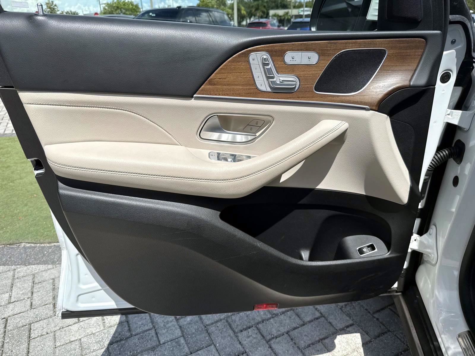 Certified 2024 Mercedes-Benz GLE 350 4MATIC image 17