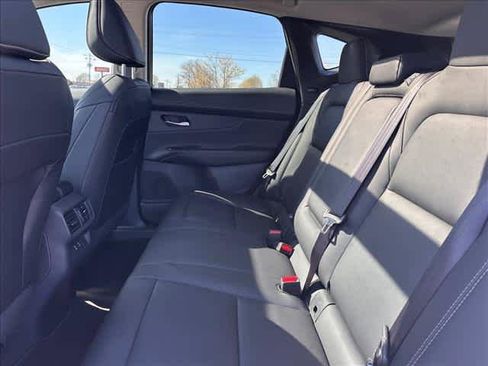Used 2025 Nissan Murano SL AWD/4WD image 11