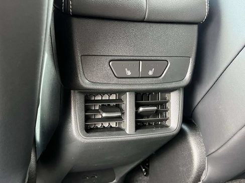 New 2026 GMC Terrain Elevation w/ Elevation Premium Package AWD/4WD image 13