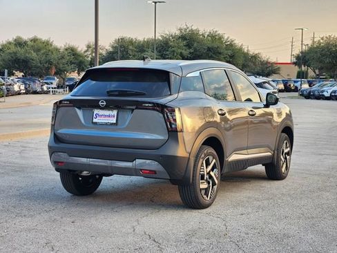 New 2026 Nissan Kicks SV image 3