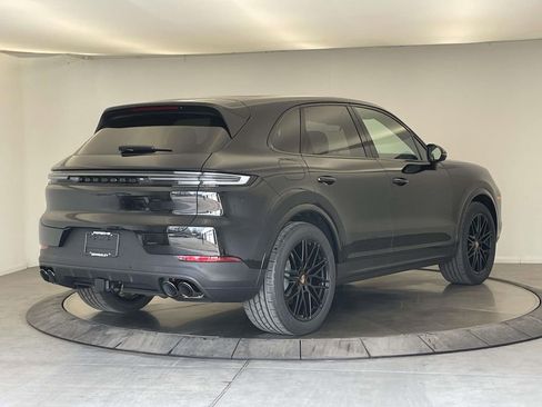New 2026 Porsche Cayenne AWD/4WD image 7