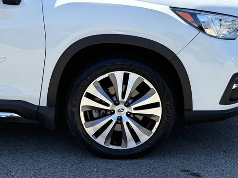 Certified 2022 Subaru Ascent Limited w/ Technology Package image 6