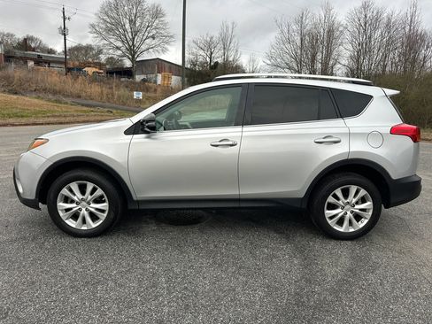 Used 2015 Toyota RAV4 Limited w/ Technology Package image 2