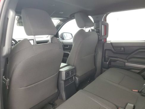 Used 2025 Toyota 4Runner SR5 AWD/4WD image 13