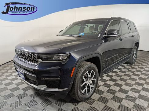 Used 2024 Jeep Grand Cherokee L Limited image 1