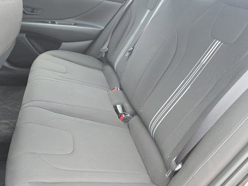 Certified 2025 Hyundai Elantra Sport FWD image 29