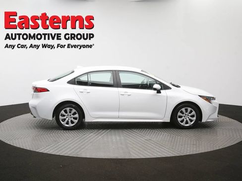 Used 2024 Toyota Corolla LE FWD image 45