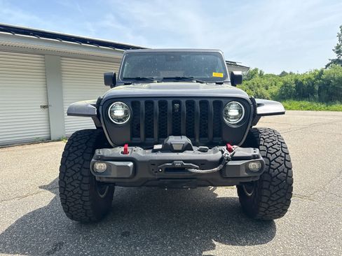 Used 2022 Jeep Wrangler Unlimited Rubicon w/ Xtreme Recon 35" Tire Package AWD/4WD image 8