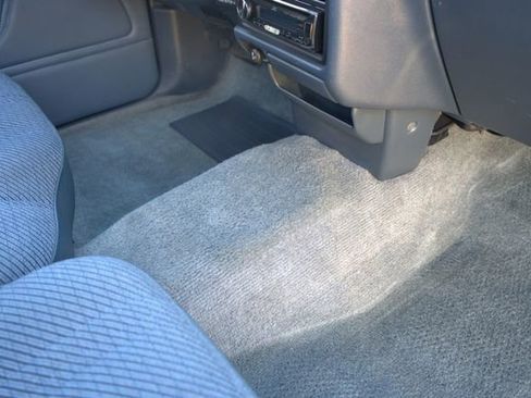 Used 1994 Toyota Pickup DX image 75