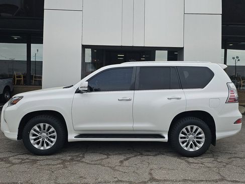 Used 2021 Lexus GX 460 Premium image 2