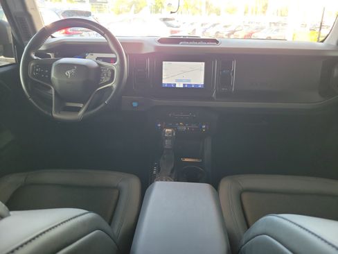 Used 2021 Ford Bronco Black Diamond AWD/4WD image 16