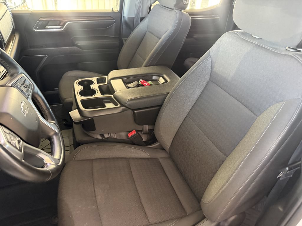 Used 2023 Chevrolet Silverado 1500 RST w/ Redline Edition AWD/4WD image 37