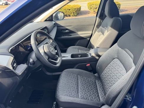 New 2026 Nissan Kicks SV w/ SV Premium Package image 13