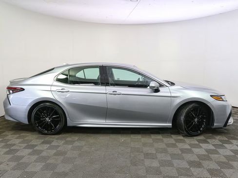 Used 2024 Toyota Camry XSE FWD image 12
