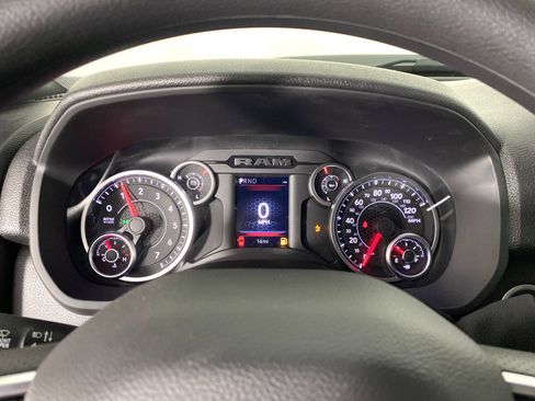 New 2026 RAM 2500 Tradesman AWD/4WD image 18