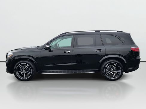 Used 2026 Mercedes-Benz GLS 450 4MATIC image 3