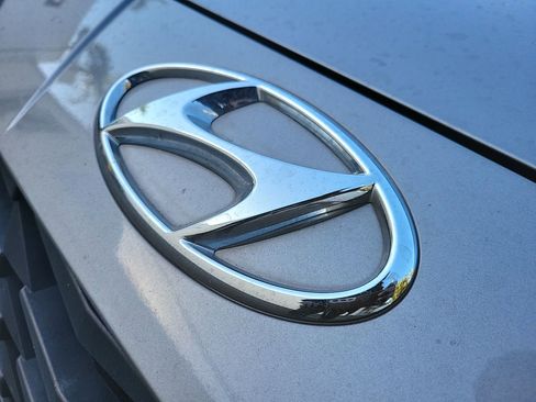 Used 2023 Hyundai Elantra SEL w/ Convenience Package image 7