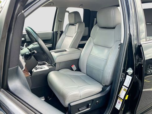 Used 2014 Toyota Tundra Limited w/ Limited Premium Package AWD/4WD image 20