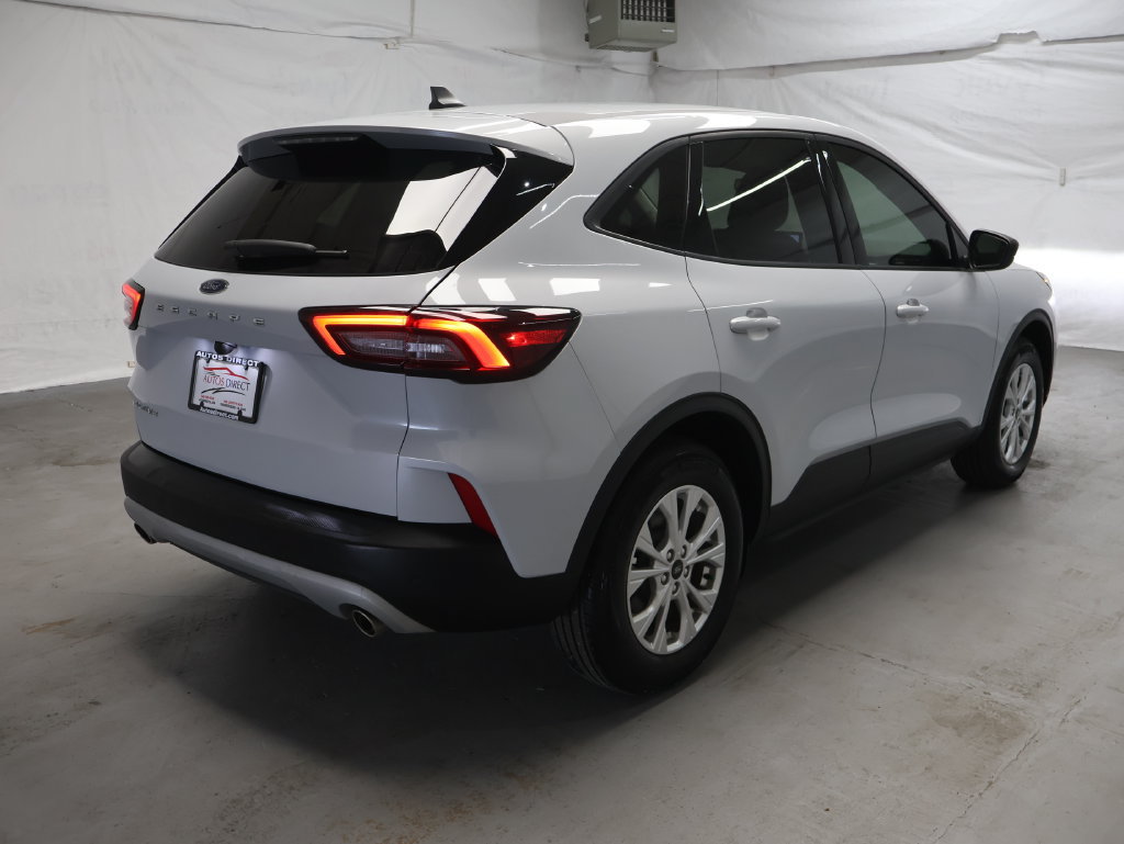 Used 2026 Ford Escape Active w/ Tech Pack #1 FWD image 7