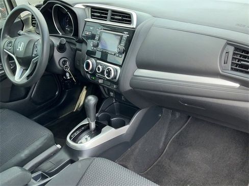 Used 2019 Honda Fit LX image 17