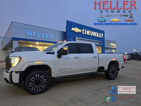 Used 2024 GMC Sierra 2500 Denali Ultimate AWD/4WD image 1