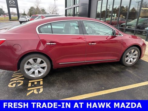 Used 2011 Buick LaCrosse CXS image 3