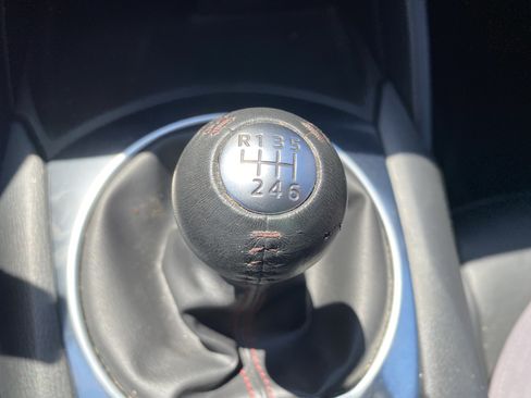 Used 2019 MAZDA MX-5 Miata Grand Touring w/ GT-S Package RWD image 21
