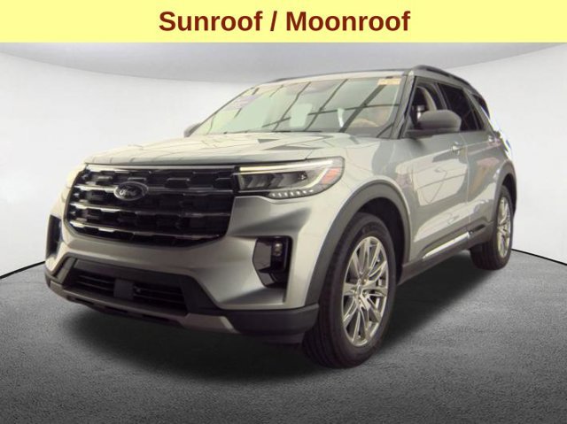 Used 2025 Ford Explorer Active w/ Active Comfort Package AWD/4WD image 5