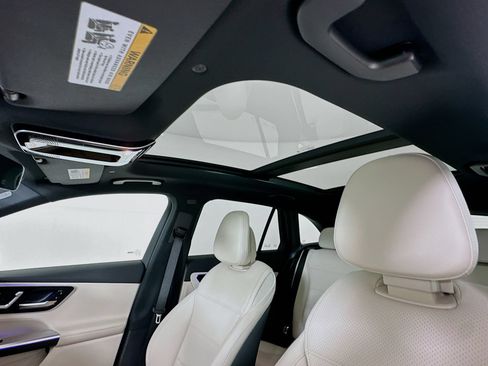 New 2026 Mercedes-Benz GLC 300 4MATIC image 24