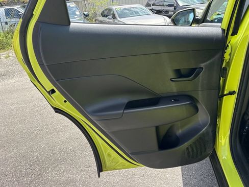Used 2024 Hyundai Kona SEL FWD image 12