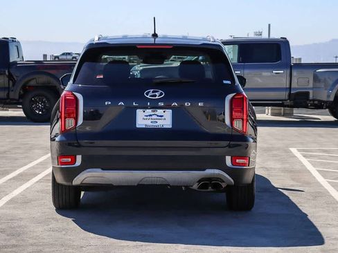 Used 2020 Hyundai Palisade SEL w/ Convenience Package FWD image 5