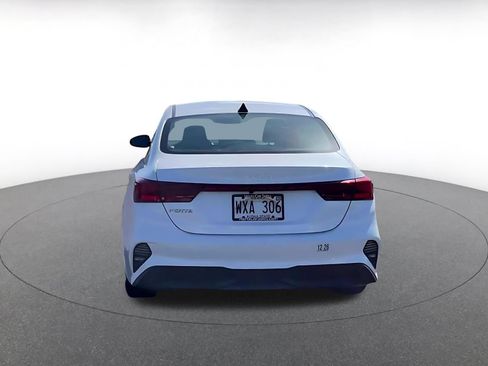 Used 2024 Kia Forte LXS FWD image 12