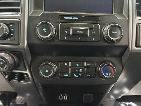 Used 2019 Ford F150 XLT w/ Equipment Group 301A Mid image 29