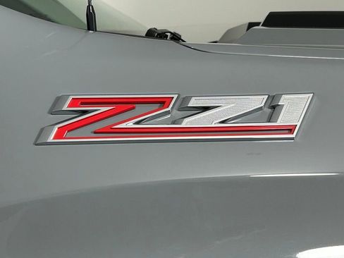 Used 2024 Chevrolet Silverado 1500 Custom Trail Boss AWD/4WD image 9